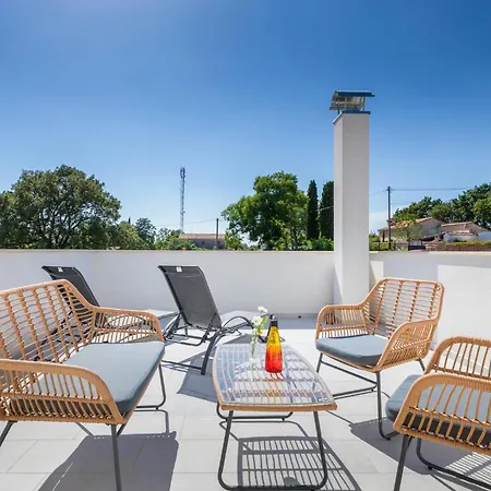 4 Bedroom Beautiful In *